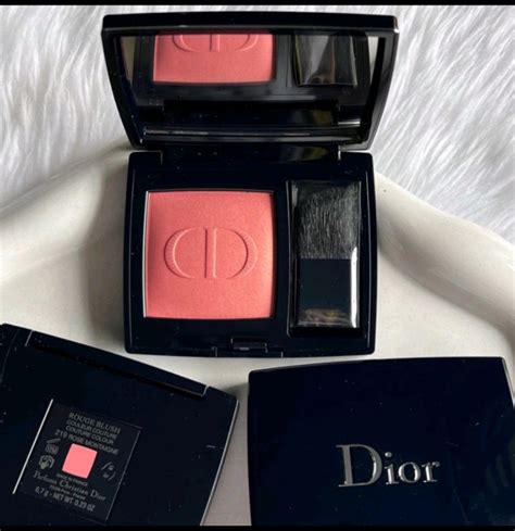 dior 219 rose montaigne blush|Dior blush flushed cheeks.